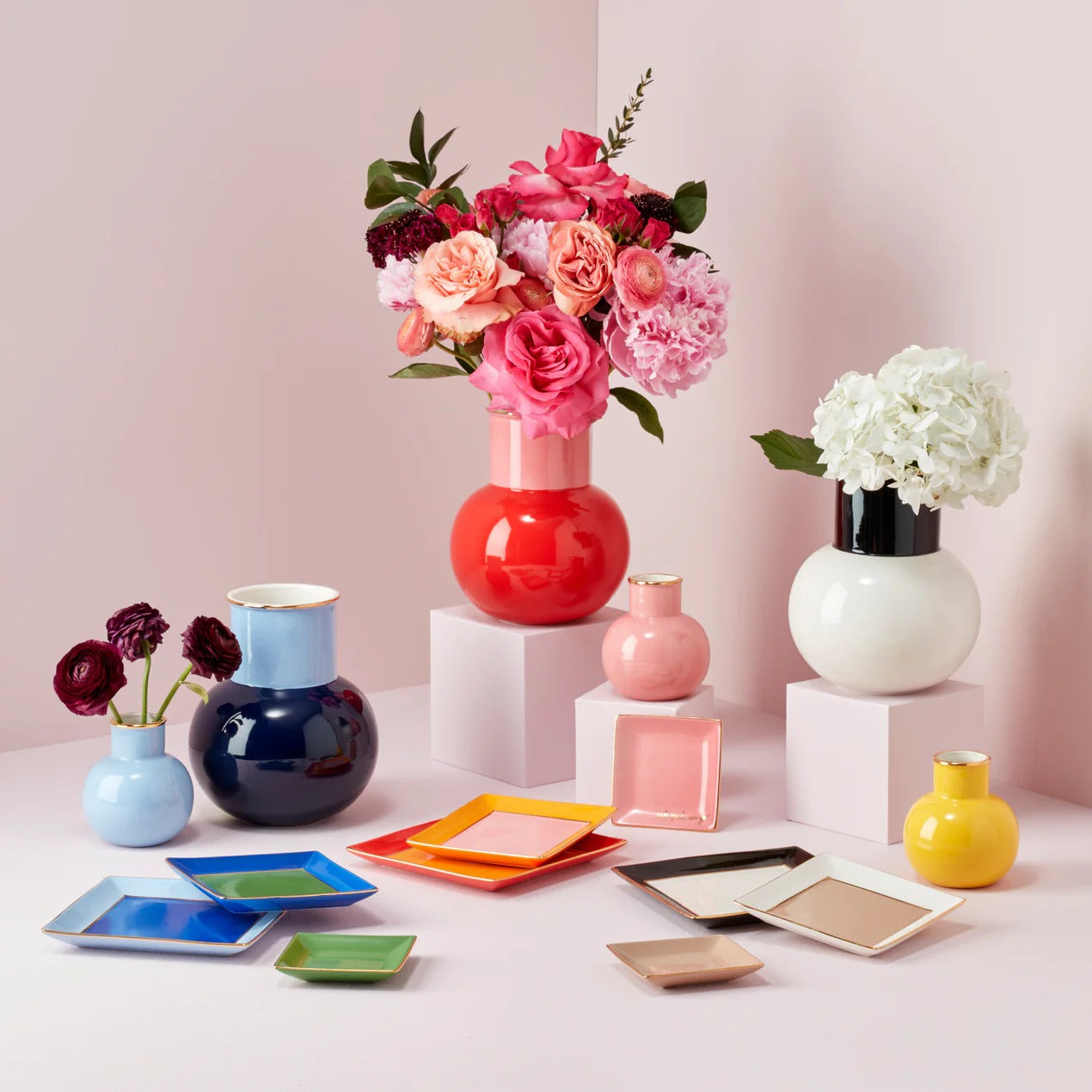 Make It Pop Warm Red 3-Piece Tray Set