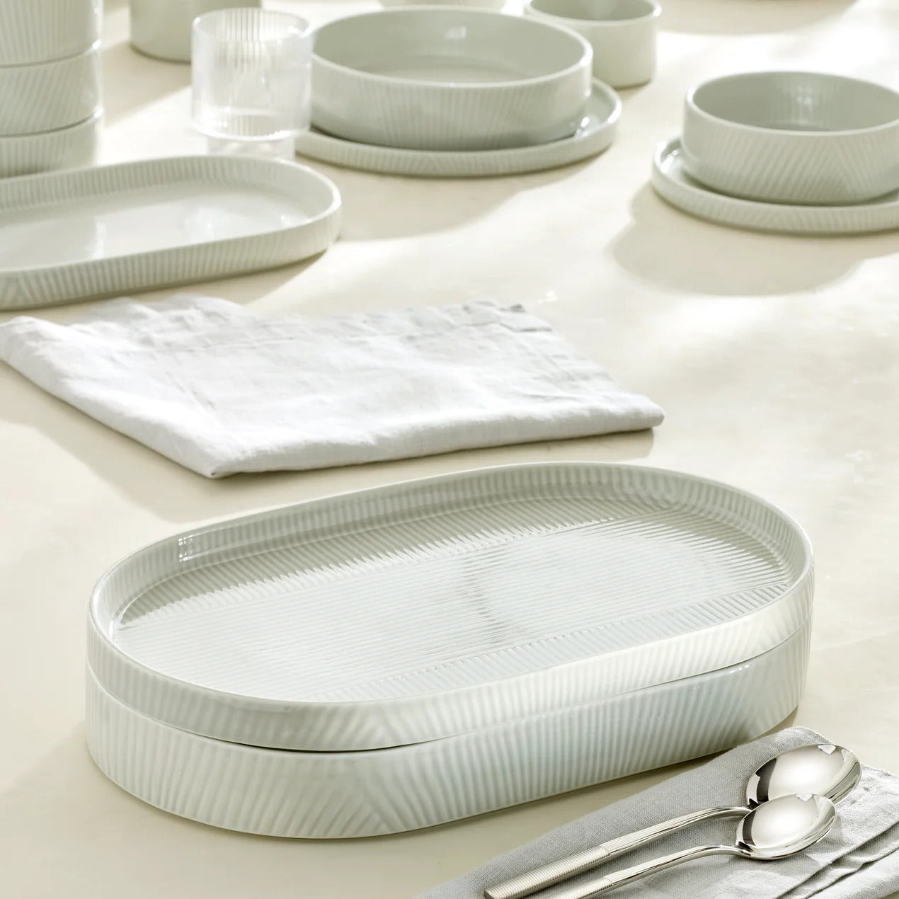 Modulus 2-Piece Serving Set, Vapor