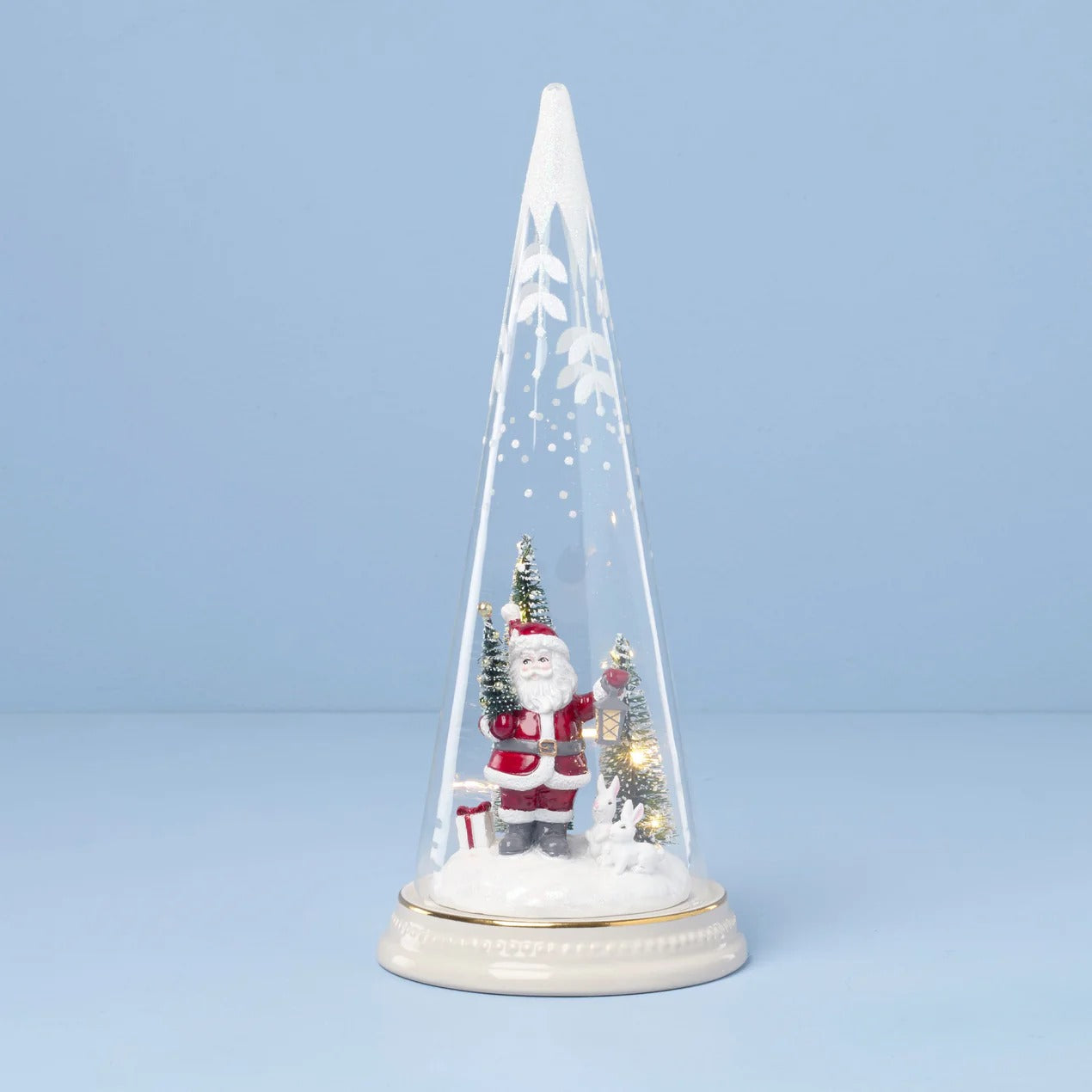 Glass Lit Santa With Lantern Scene