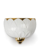 Ivy & Seed Wall Sconce. White And Gold. (us)