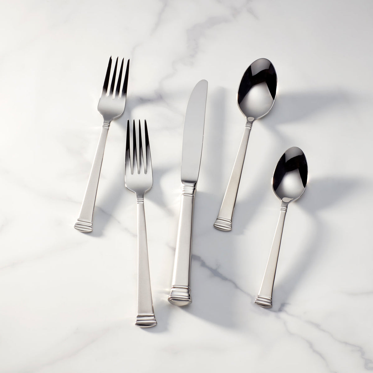 Eternal Frosted™ 5-Piece Place Setting