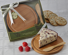 La Fromagerie Cheese Board & Spreader Favor