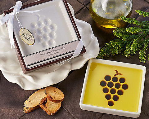 Vineyard Select Olive Oil And Balsamic Vinegar Dipping Plate Favor