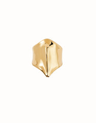 18K Gold Alloy Ring With A Stingray Shape