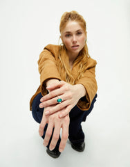 Sterling Silver Plated Metal Alloy Ring With A Green Emerald Faceted Crystal
