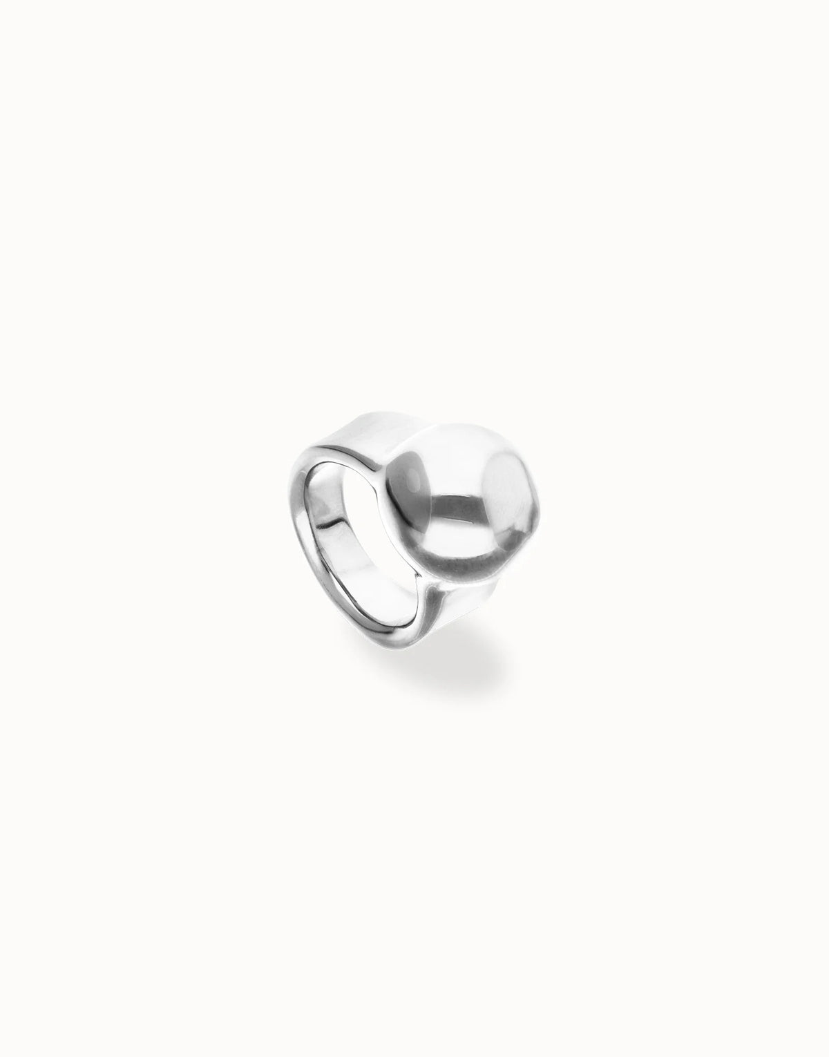 Sterling Silver Alloy Ring With The Shape Of A Ball