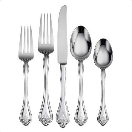 Boutonniere 20-Piece Flatware Set