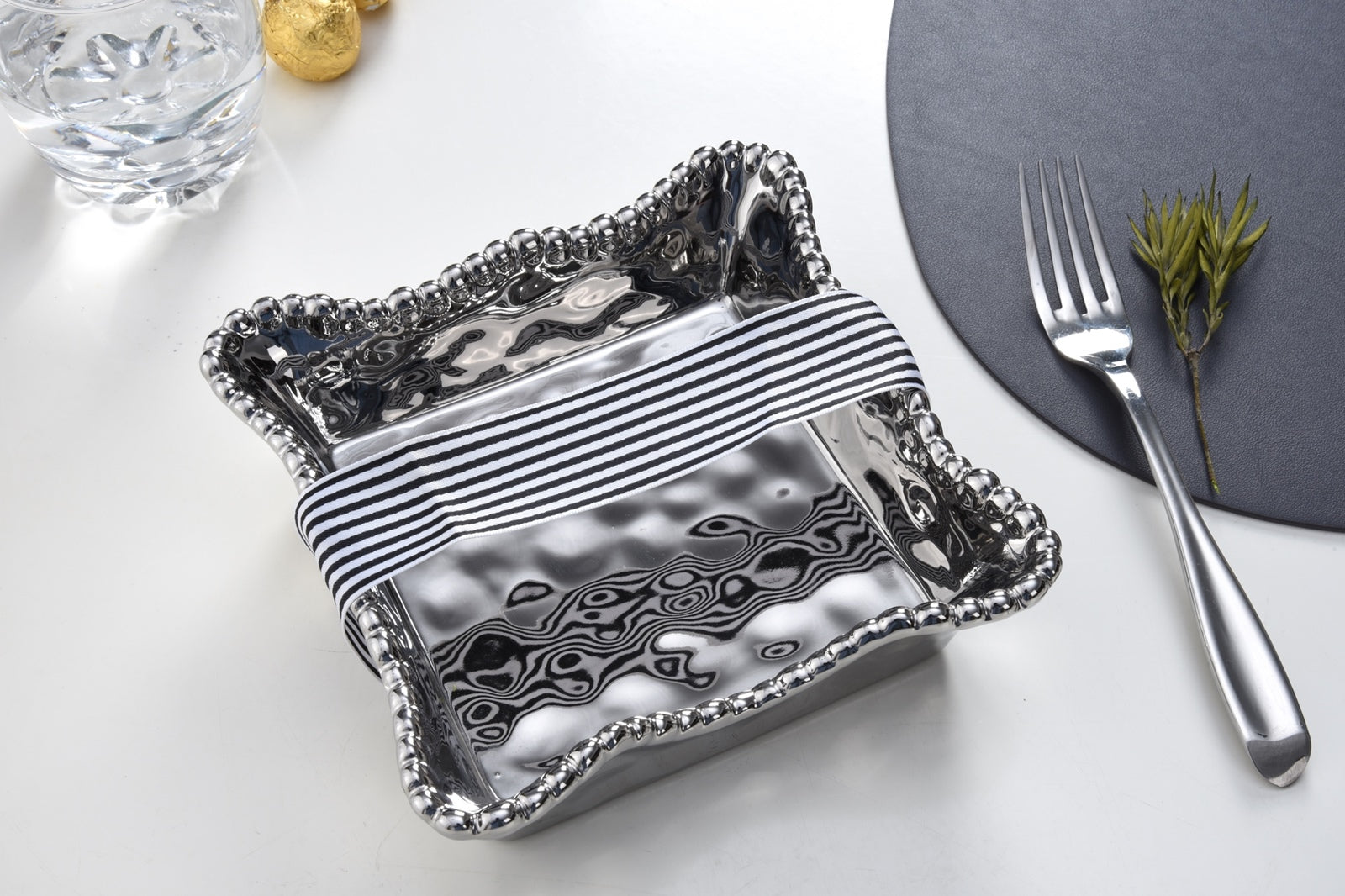 Verona Cocktail Napkin Holder