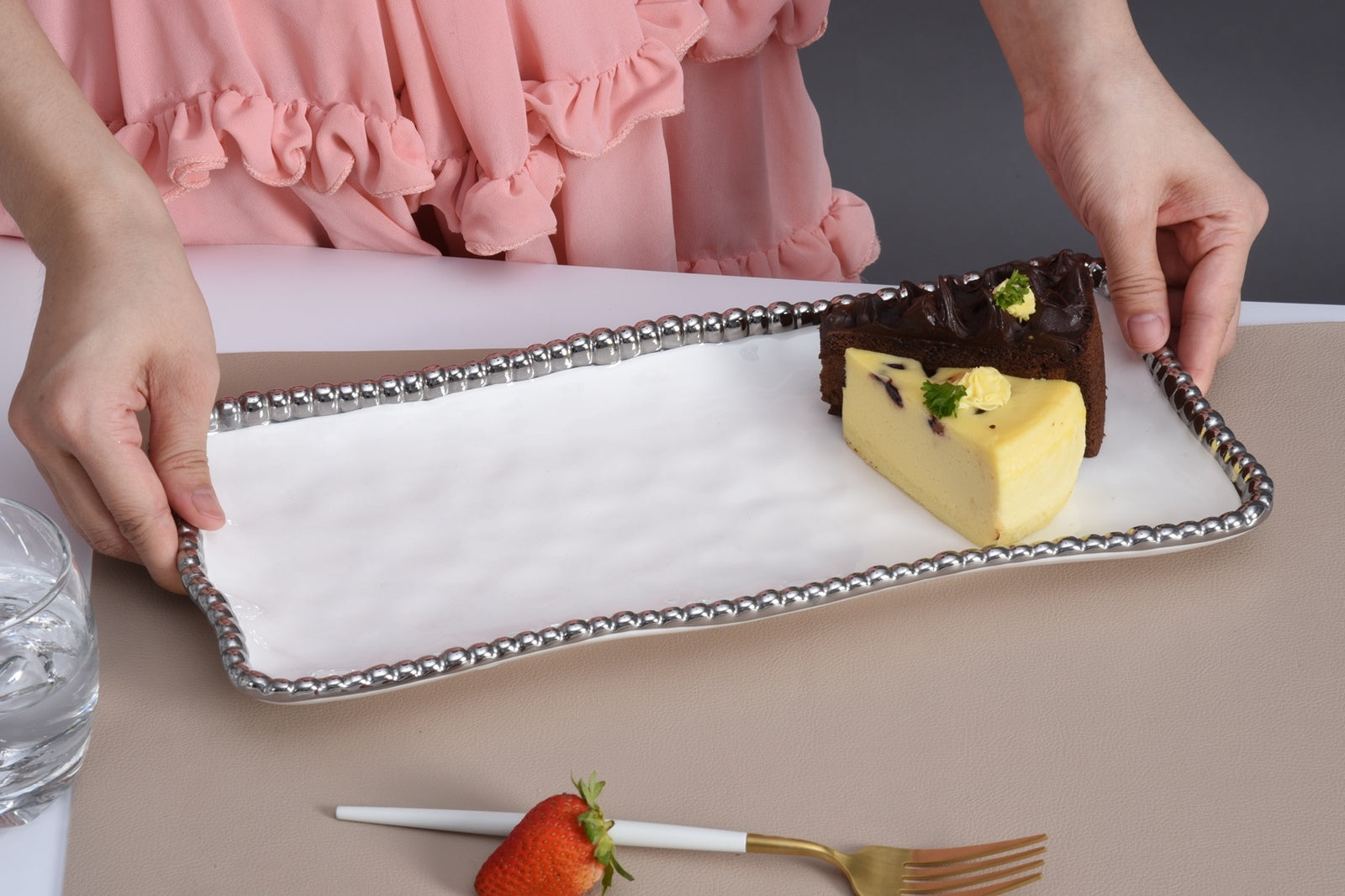 Salerno Medium Rectangular Tray