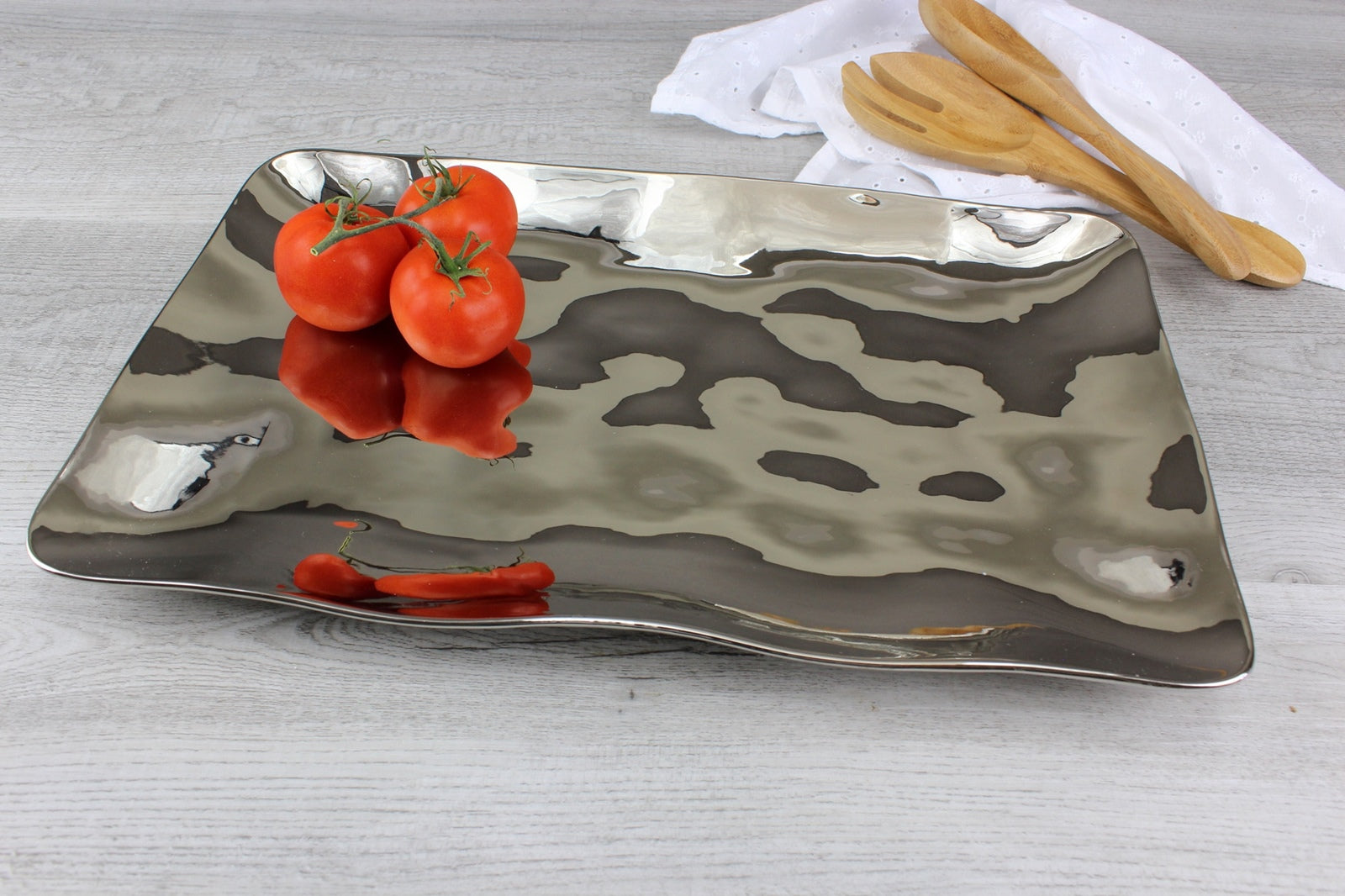 Thin And Simple Rectangular Platter