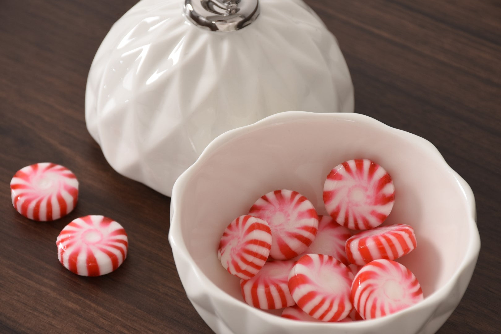 For The Holidays Small Ornament Bowl White/Silver