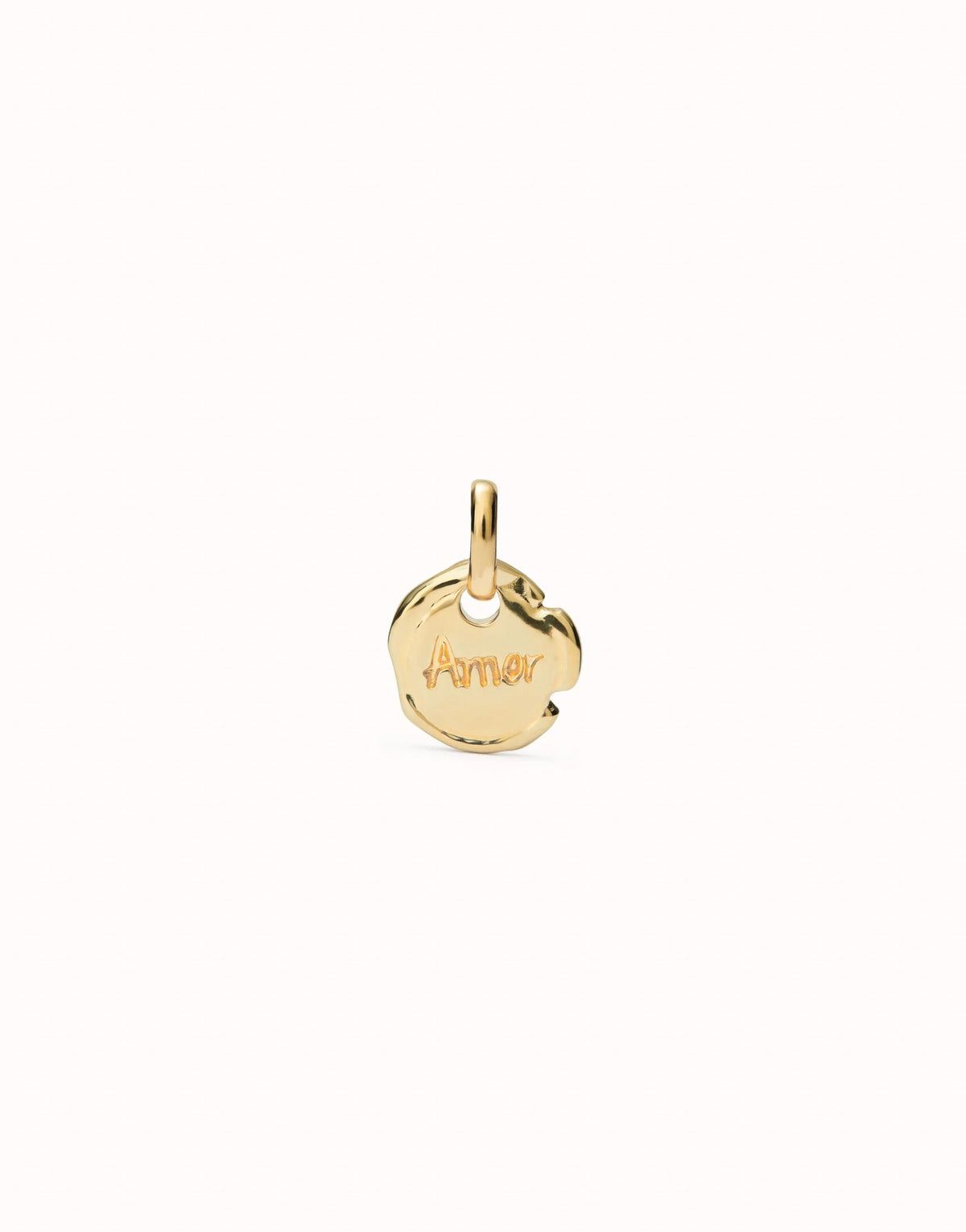 Charm With The Word "Love" - Gold