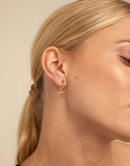 Dragonfly-Shaped Piercing Charm - Gold
