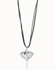 Leather Pendant In The Shape Of A Stingray - Silver