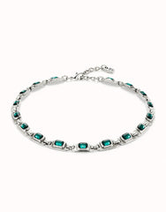 Short Necklace With Green Crystals
