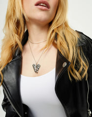 Long Necklace Pleated In Sterling Silver With Wings Detail
