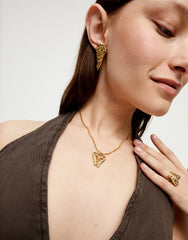 Short Necklace Pleated In Gold 18K With Wings Detail
