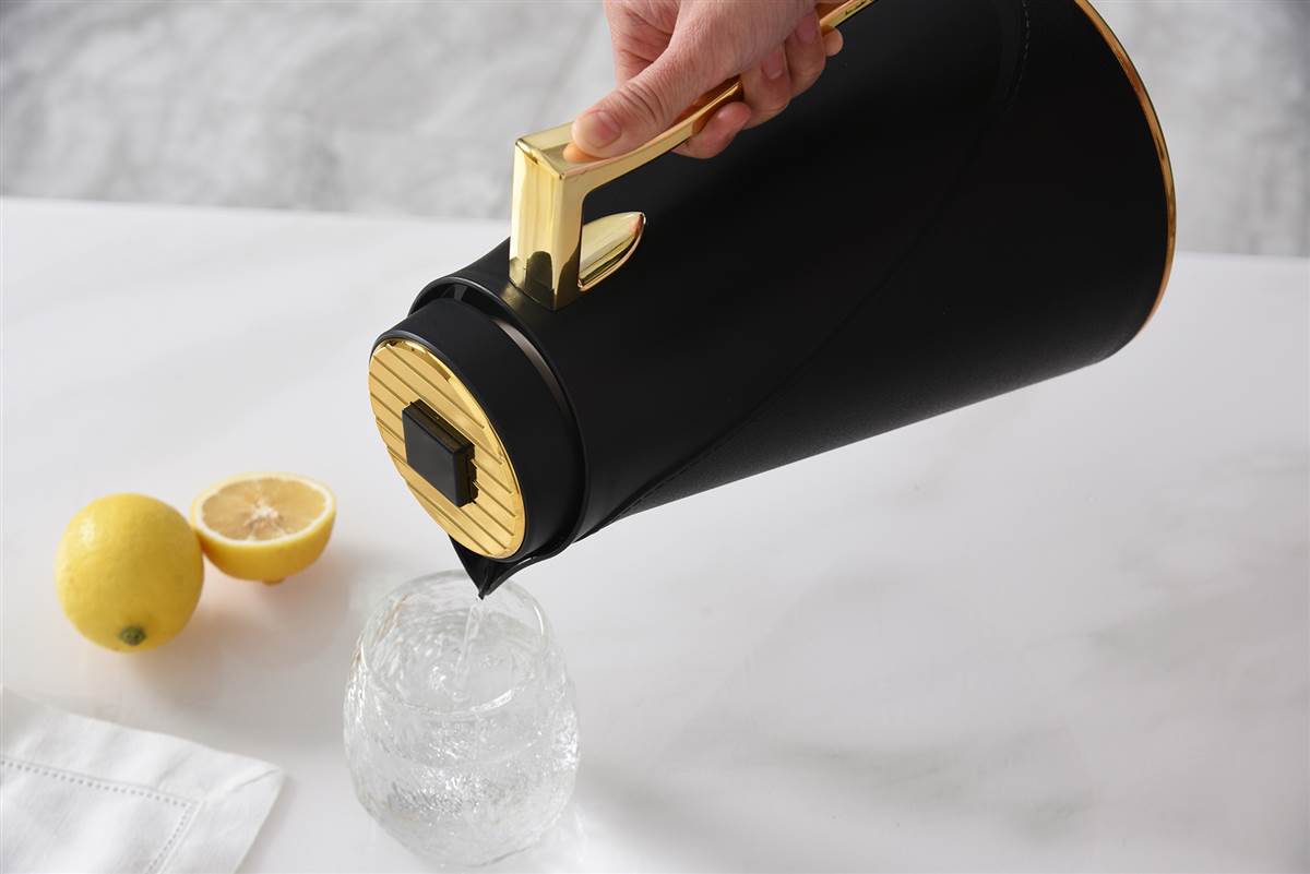 Textured Thermal Carafe - Black/Gold