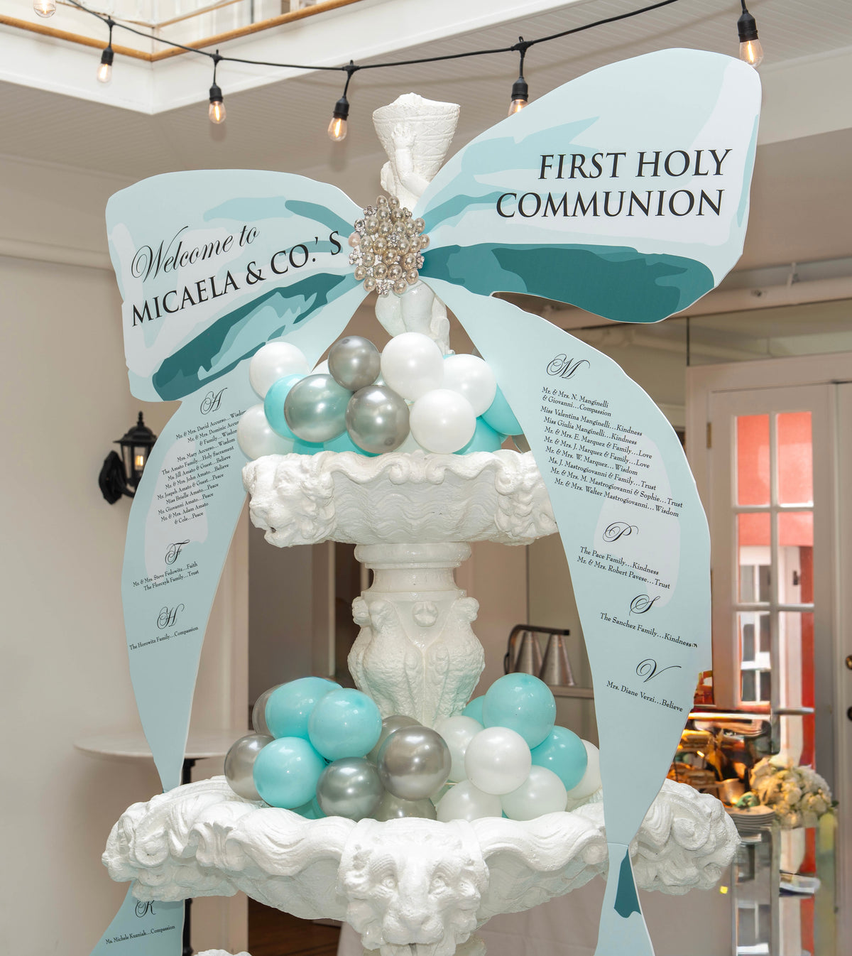 True Tiffany Blue Bow Shaped Seating Chart