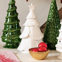 Foresta White Medium Ruffled Tree