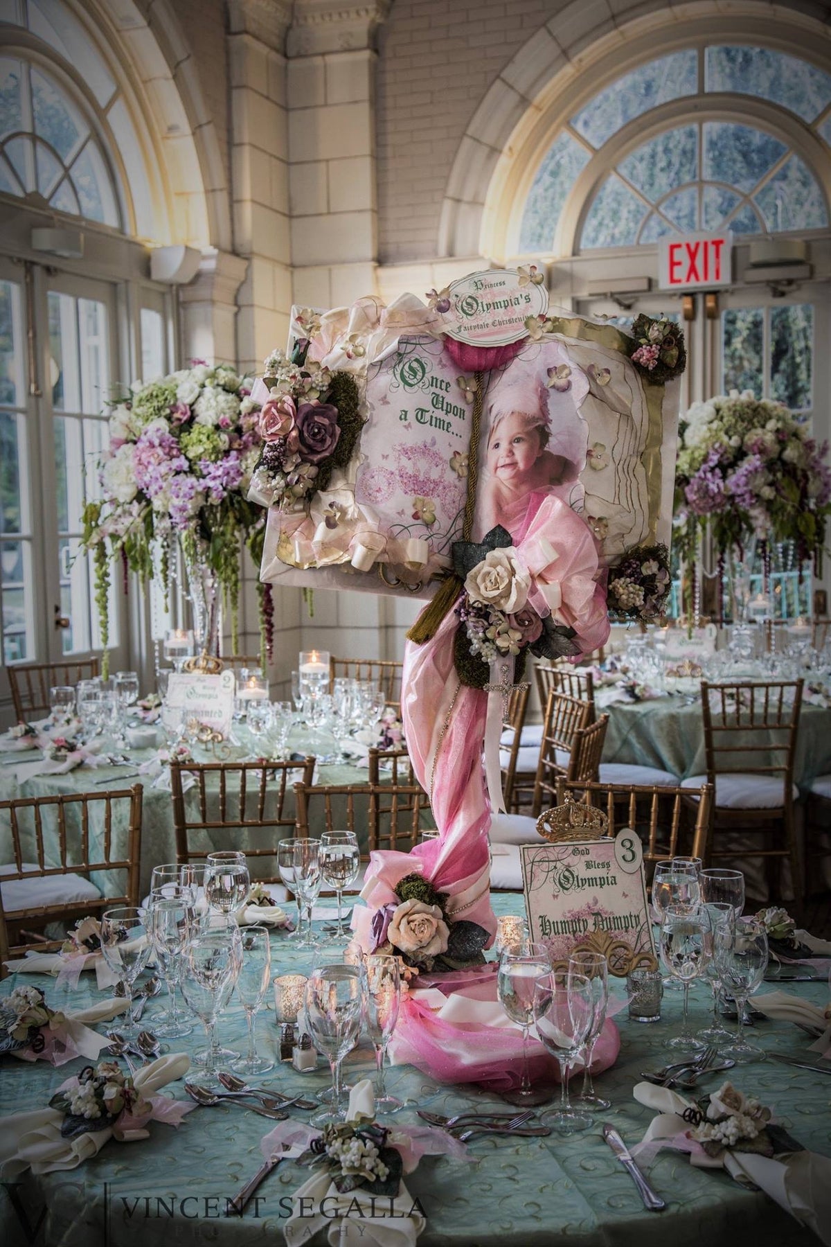 Fairytale Storybook Keepsake Centerpiece Purchase