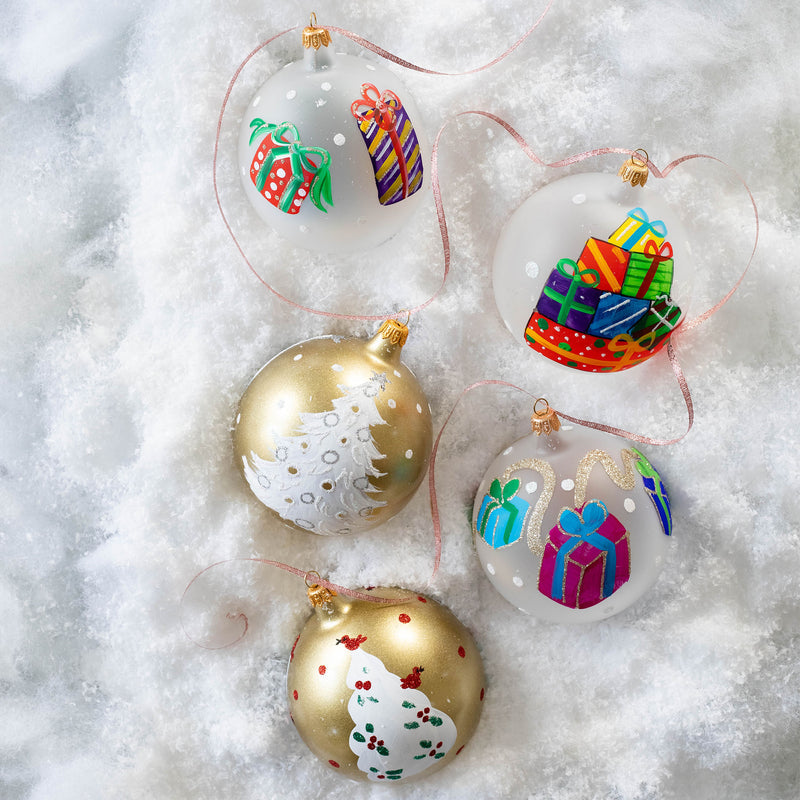 Ornaments Tree With Red Birds Ornament