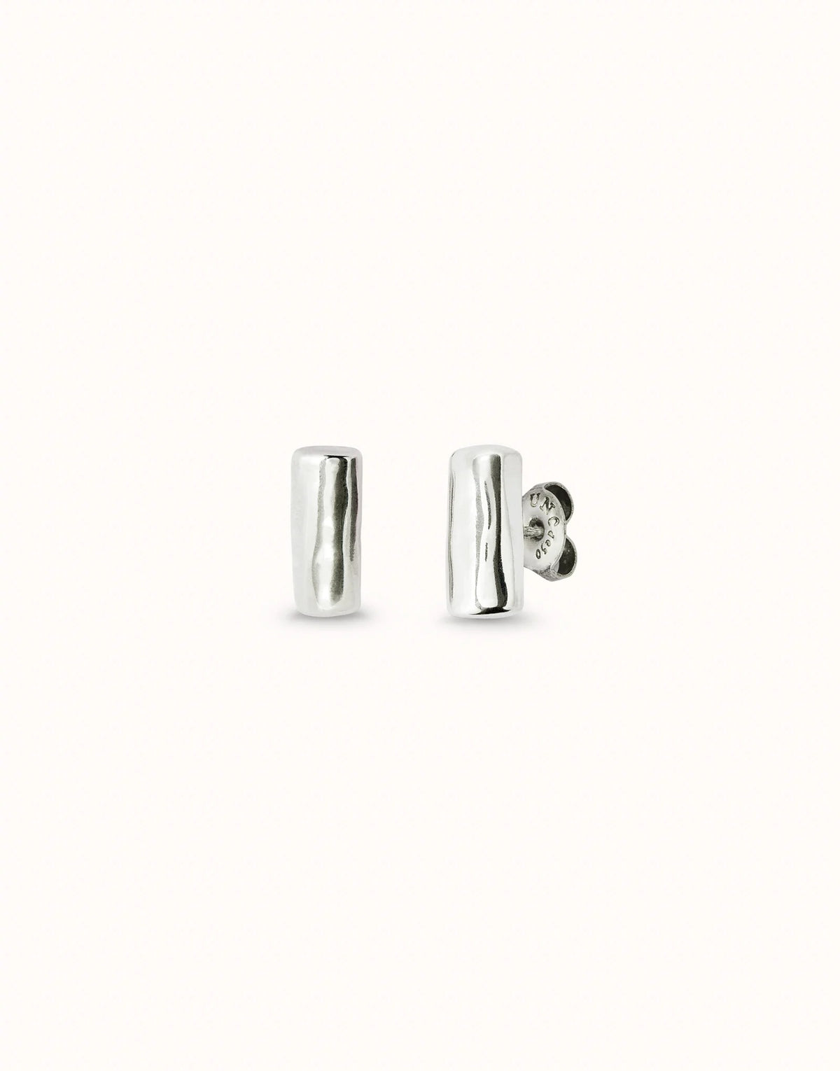 Earrings With Horizontal Tube Form