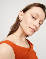 Earrings Plated In Gold 18K With Detachable Eyelashes And A Green Faceted Crystal
