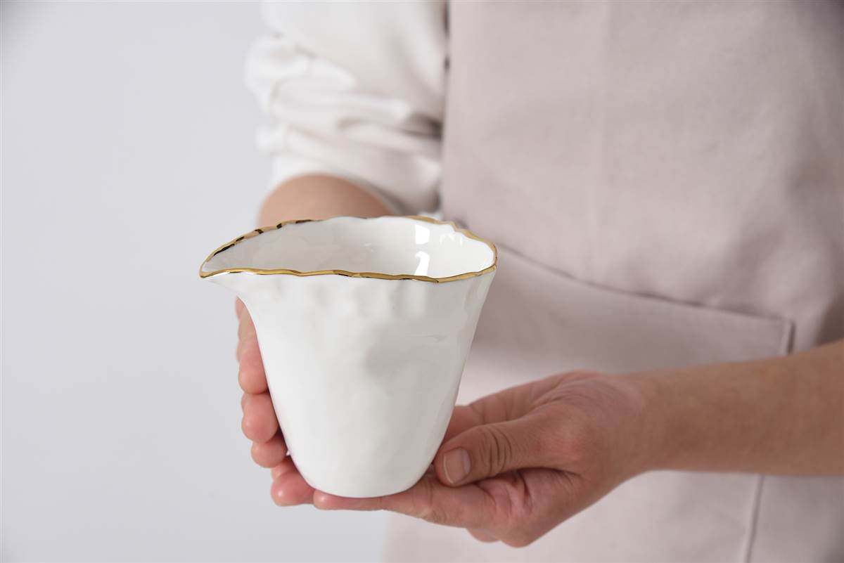 Creamer / Pitcher