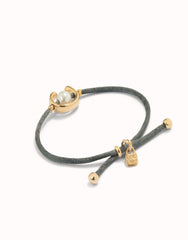 Grey Thread Bracelet With 18K Gold Plated Shell Pearl