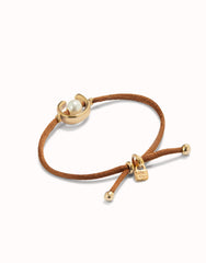 Brown Thread Bracelet With 18K Gold Plated Shell Pearl