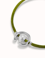 Dark Green Thread Bracelet With Pearl - Silver