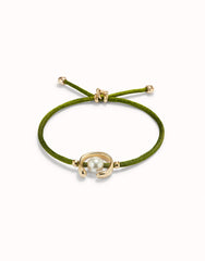 Dark Green Thread Bracelet With 18K Gold Plated Shell Pearl