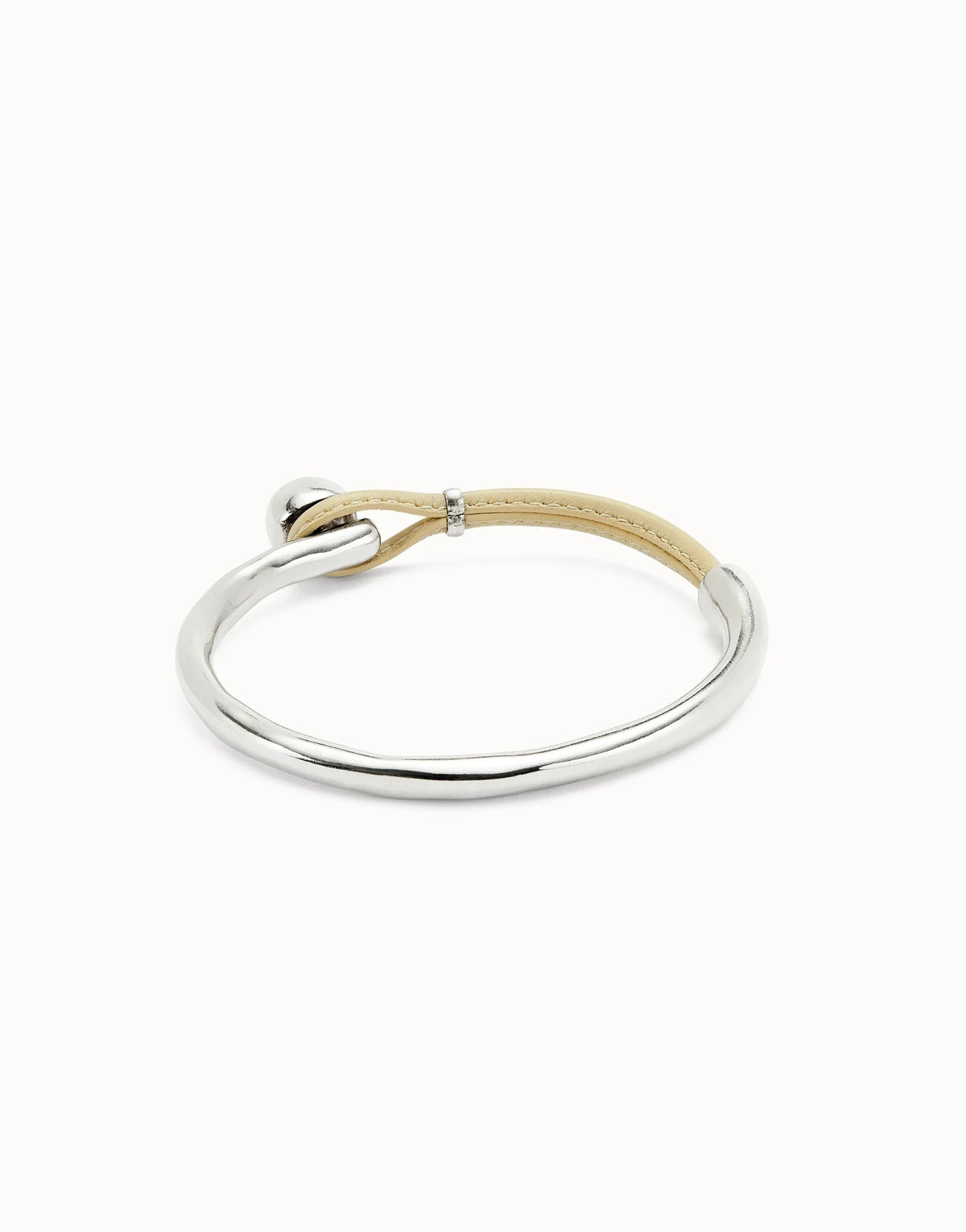 Bangle Bracelet With Ivory Leather - Silver