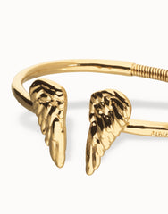 Cuff Bracelet Pleated In 18K Gold With Wings Detail On The Ends