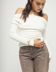 Bracelet With Mix Of Silk Effect And Leather Beige Thread And Sterling Silver Heart Detail