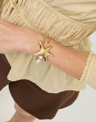 Bracelet Orion With Pearls and Starfish - Gold