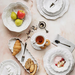 Incanto Stone White Ruffle Oval Tray