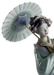 Japanese Portrait Woman Figurine