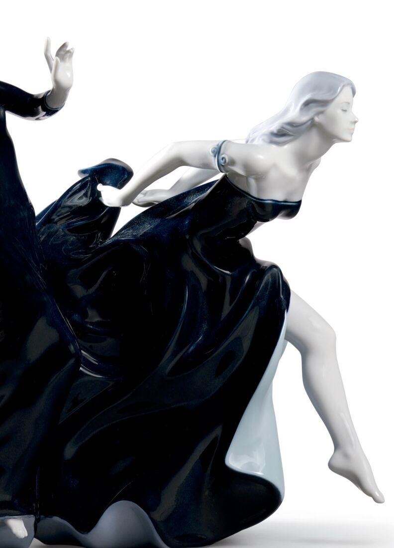 Night Approaches Women Figurine - Limited Edition