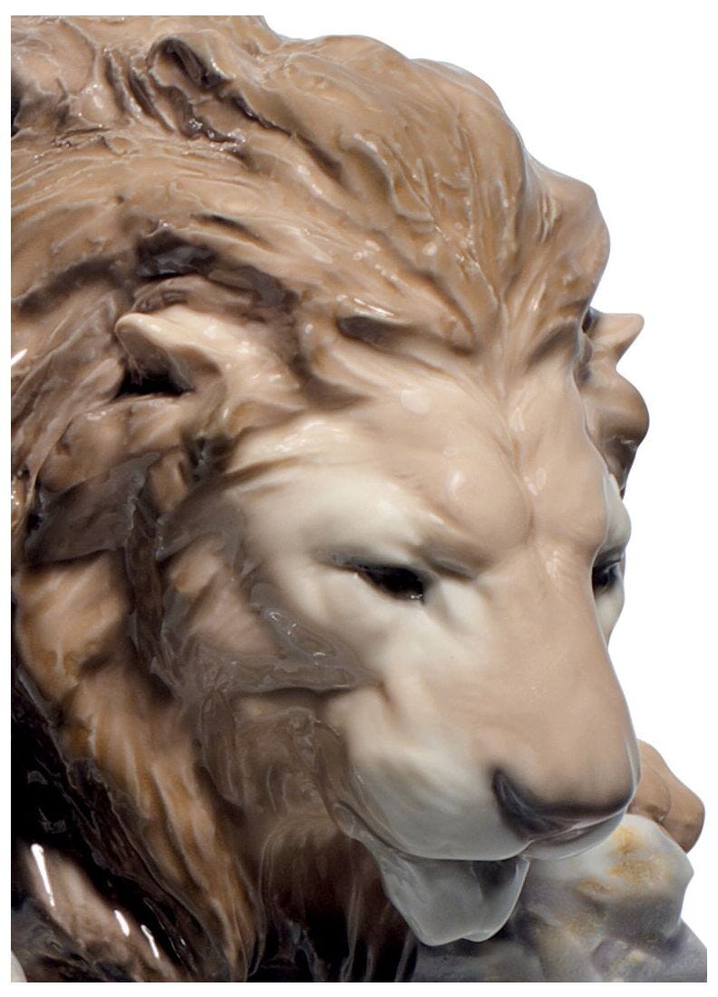 Lion Pouncing Figurine