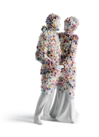 Love Iii Couple Sculpture