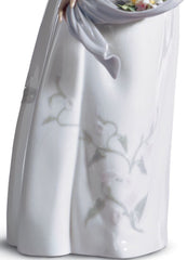 Fragances And Colors Woman Figurine