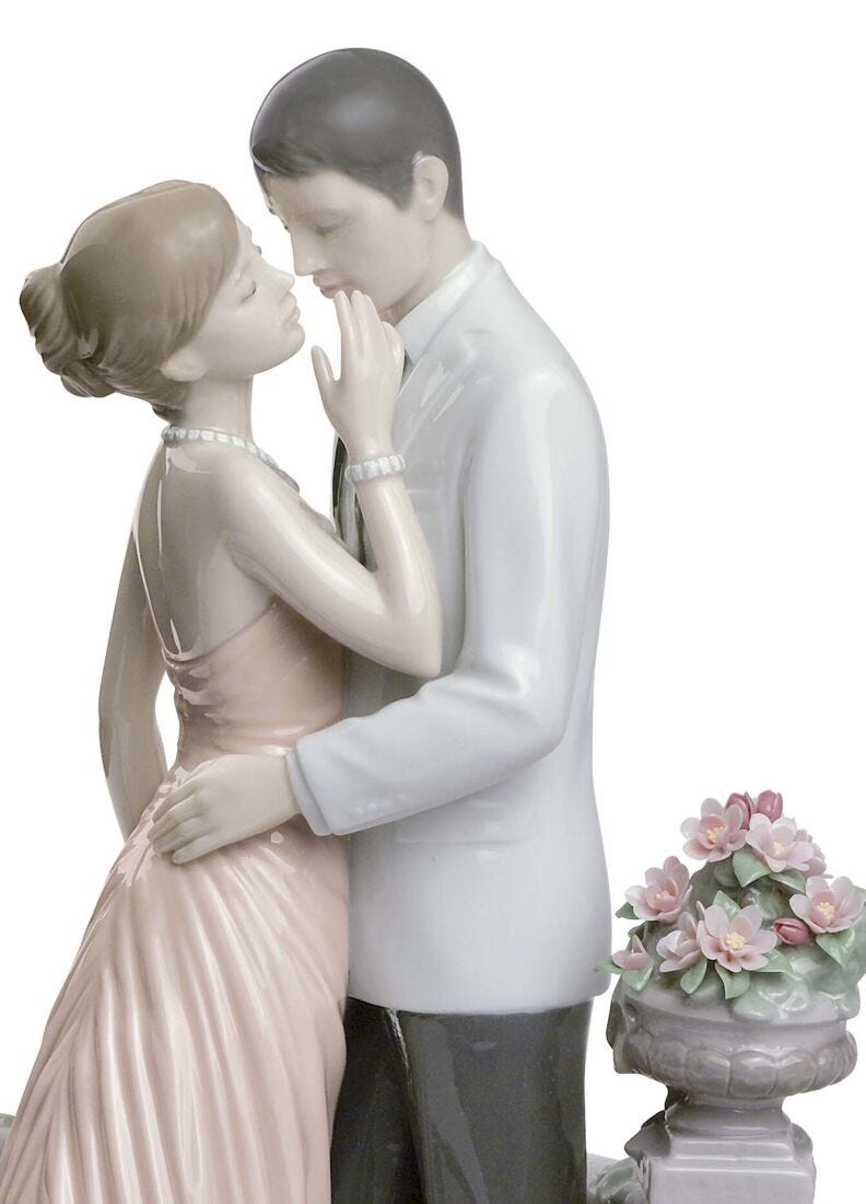 Moonlight Love Couple Figurine - Limited Edition