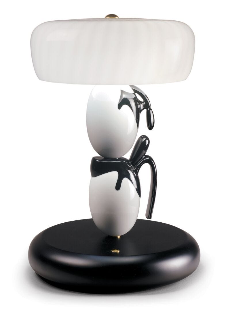 Hairstyle (I/U) Table Lamp (US)