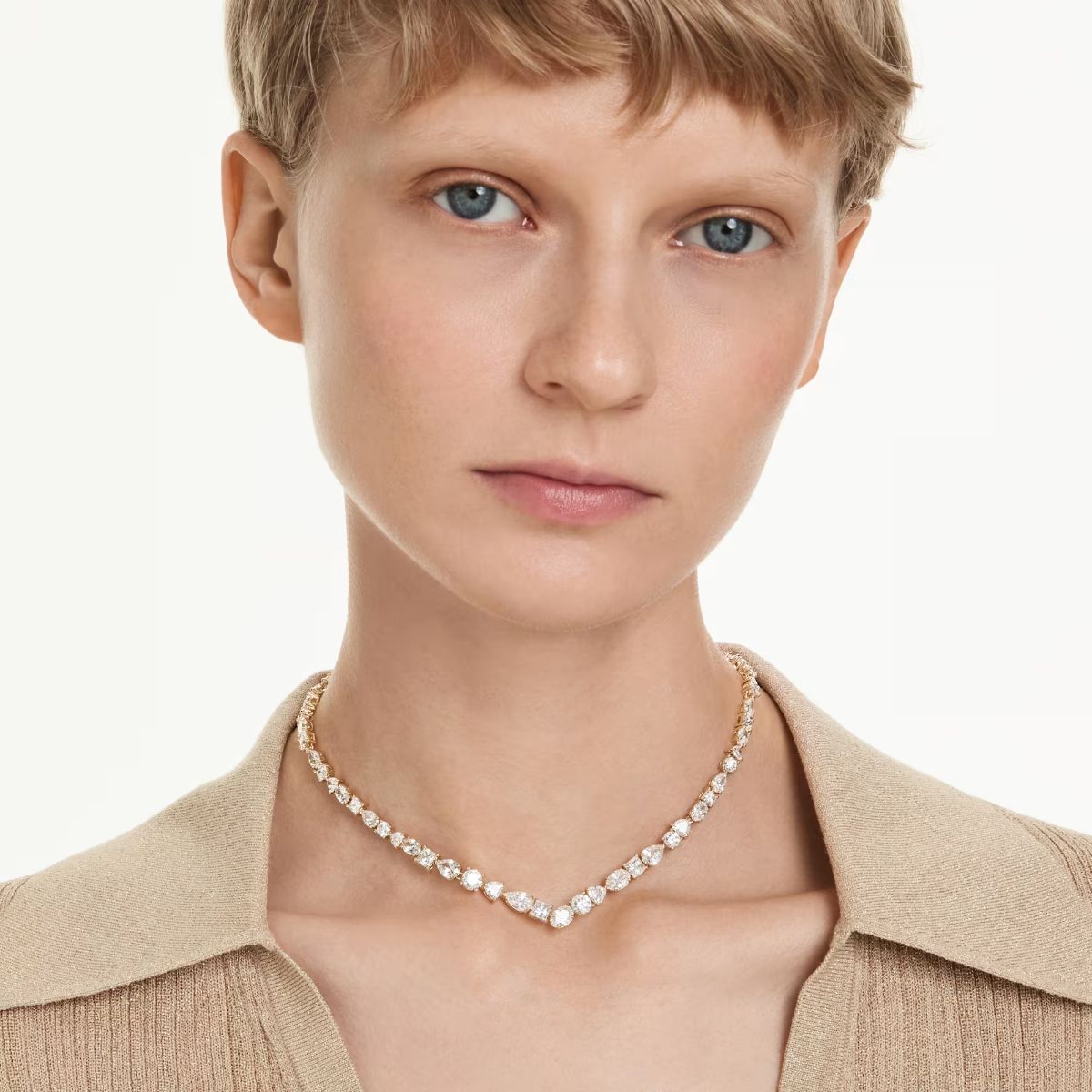 Mesmera necklace Mixed cuts, White, Gold-tone plated