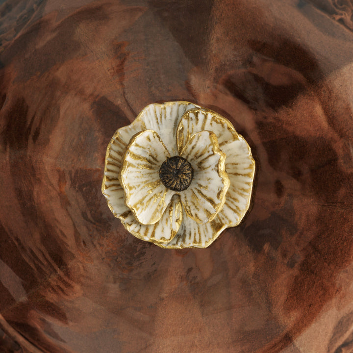 Anemone Cake Stand W/ Dome
