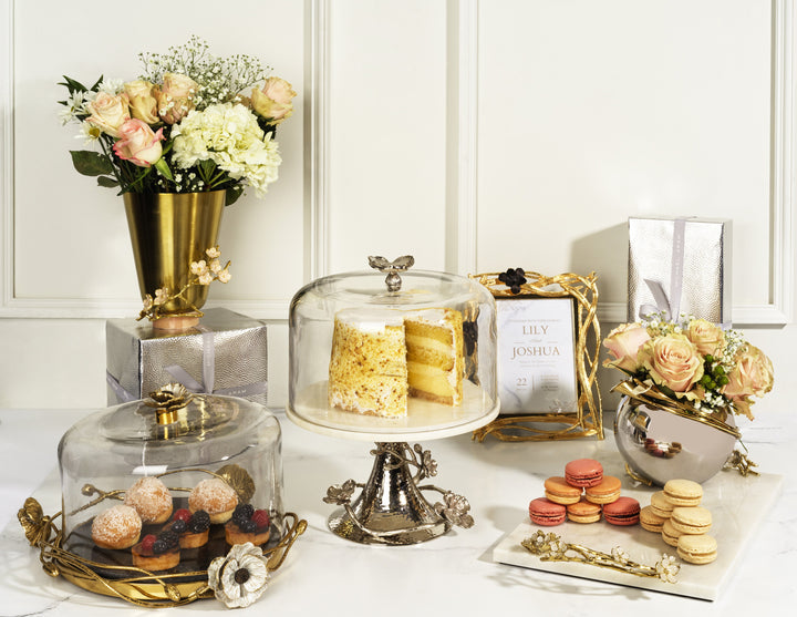 Anemone Cake Stand W/ Dome