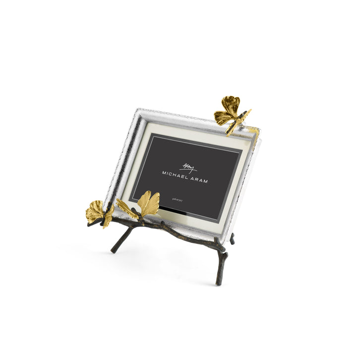 Easel
