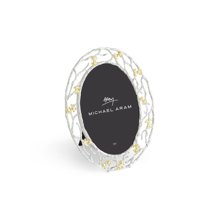 Oval